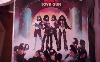 Kiss - love gun