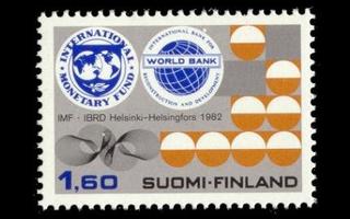 899 ** IMF (1982)