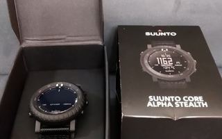 Suunto Core Alpha Stealth - rannetietokone/ kello