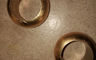 "Kultaisia"  lautasliina renkaat 12 kpl D: 5.5 cm/d:4cm