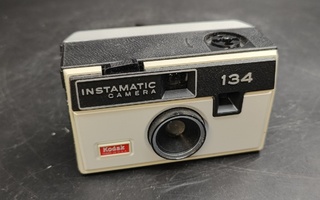 Kodak Instamatic  134