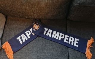 Tapparan fanihuivi jääkiekkolegendojen nimmareilla