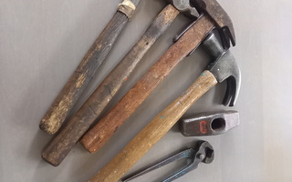 Erä vanhoja työkaluja (mm. kellokoski ja billnäs)