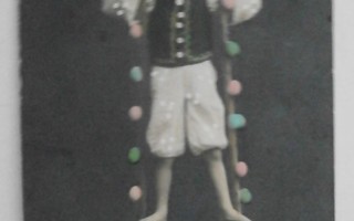 Antiikkikortti, poika puujaloilla p. 1913 + rivil. Laukkoski