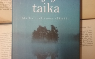 Kaija Juurikkala - Varjojen taika (sid.)