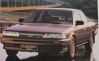 1988 Toyota Camry 4WD esite - suom - KUIN UUSI