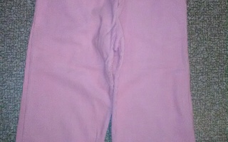 Tyttöjen vaaleanpunaiset sametti 3/4 capri housut koko 140