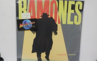 RAMONES - PLEASANT DREAMS UUSI LP 2002