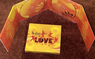 THE BEATLES - LOVE -  CD + DVD