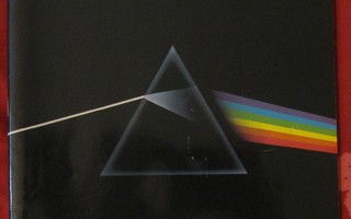 Pink Floyd Dark Side of the Moon nuottikirja bassolle