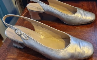 Vanhat vintage naisten design kengät osa1