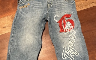 Guess jeans farkut koko 110