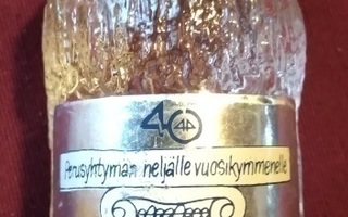 Finlandia vodka keräilypullo pieni vanha