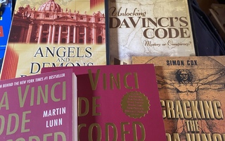 Da Vinci -koodi -paketti 5dvd + 2 kirjaa