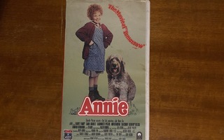 Annie VHS