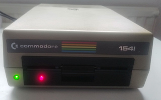 Commodore 1541 #2 (Levyasema, Huollettu, Siisti)