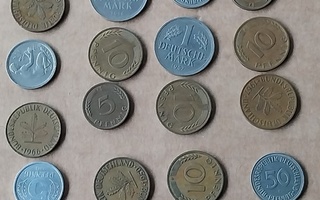 Saksa kolikoita 23 kpl n. 90 grammaa kolikot rahat