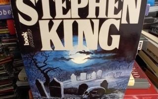 Stephen King :  Jälkeen keskiyön (  SIS POSTIKULU)