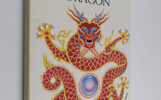 Alasdair Clayre : The heart of the dragon