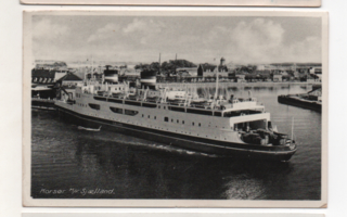 Kaksi vanhaa laivakorttia ja yksi kuva.  1950 lukua