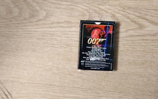 007 pelikortit