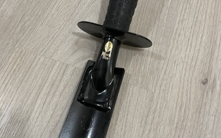 Black Ada Dagger