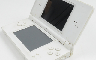 Nintendo DS Lite Console Japanese Release (White)