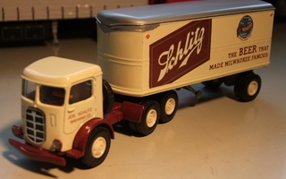 Mack -35 1:64