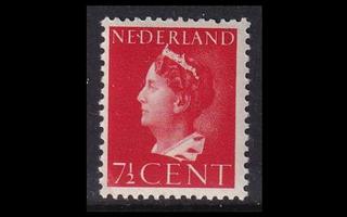 Alankomaat 342 ** Käyttösarja Wilhelmiina 7 1/2 C (1940)