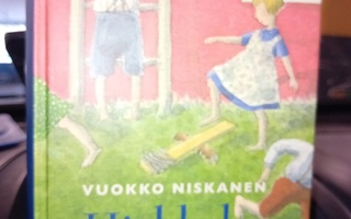 Vuokko Niskanen  :  Hiekkalan lasten tarina ( SIS POSTIKULU