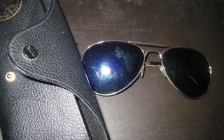 Rayban aurinkolasit Aviator