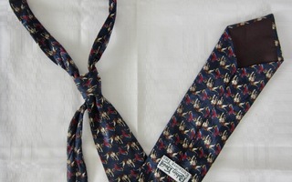Robin  hood  solmio / kravatti