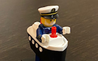 LEGO Minifigure Series 23 Ferry Captain