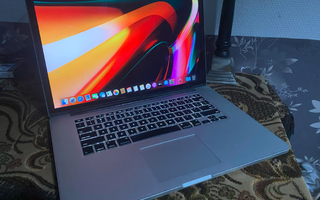 Macbook pro i7