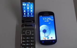 SAMSUNG x 2