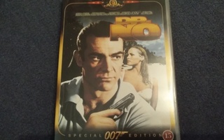 007 ja Tohtori No ( v. 1962) (1. julkaistu) Sean Connery