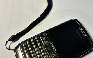 Nokia E71