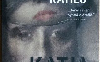 Katja Kettu: Kätilö (Bon-pokkari 2011)