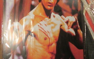 Peltikyltti Bruce Lee. Kung Fu