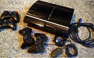 Sony PS3  (CECHL04) + 3 peliä ja Xbox ohjaimia ym.