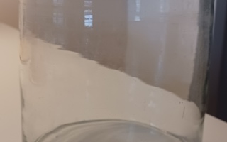 Narupurkki, korkeus 17,5 cm, halkaisija 14,5 cm