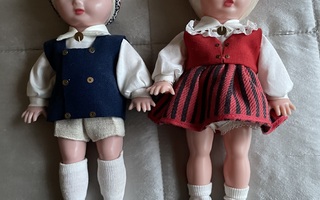 Vanhat virolaiset nuket