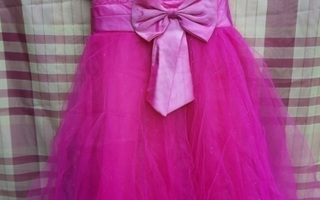 Pinkki rusetti mekko