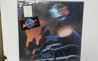 ZZ TOP - RECYCLER M-/EX+ 1. PAINOS EU 1990 LP