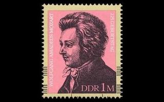 DDR 2572 ** Wolfgang Amadeus Mozart (1981)