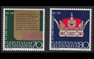 Liechtenstein 546-7 ** Uusi perustuslaki 50v (1971)