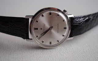 Junghans Eletronic Ato-Chron miesten rannekello.