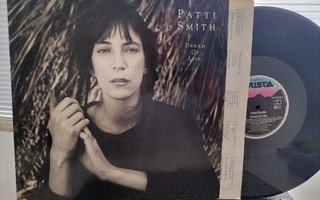 PATTI SMITH, Dream of life, LP GER -88 HIENO KUNTO !!