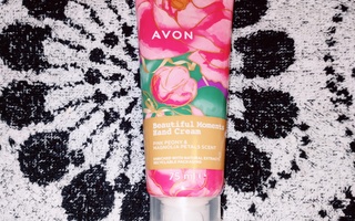 ~Avon beautiful moments käsivoide~