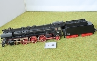 #St96 Märklin 3048, BR 01, H0